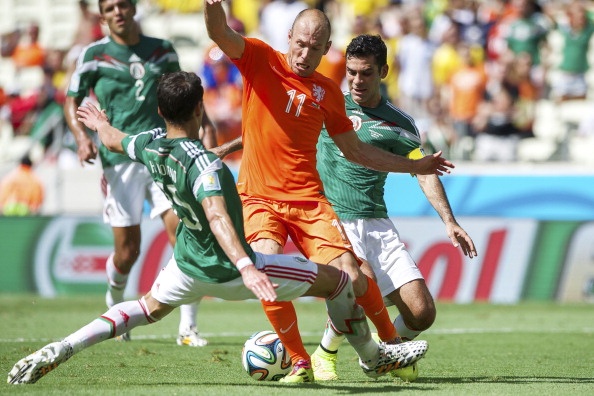 ‘Robben da danh lua duoc trong tai’ hinh anh