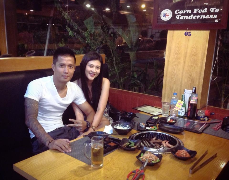 Có thể coi Sỹ Mạnh là cầu thủ đào hoa nhất trong giới cầu thủ Việt