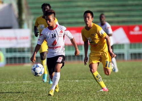 Top 5 cau thu lun nhat tai V.League 2014 hinh anh