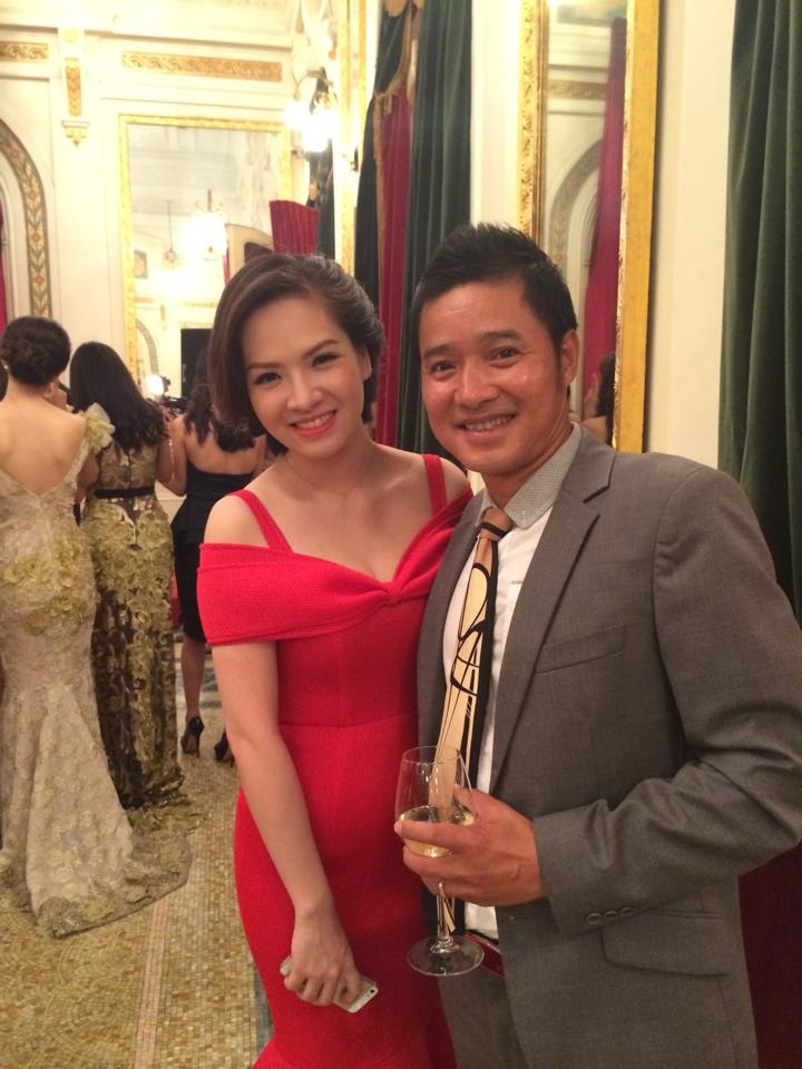 Dù đã ngoài 40 nhưng cựu danh thủ Thể Công trông vẫn rất trẻ trung và phong độ.