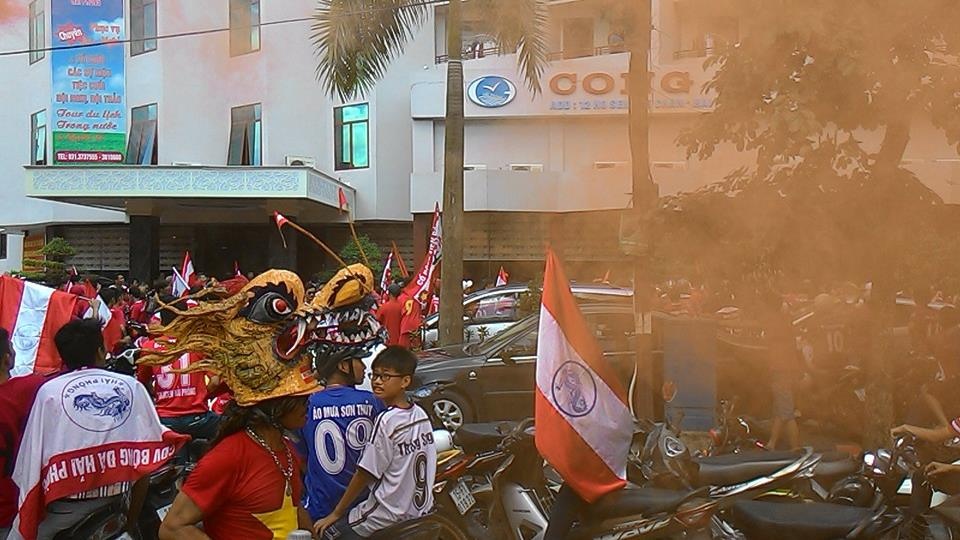 Cổ động viên nổi tiếng Định