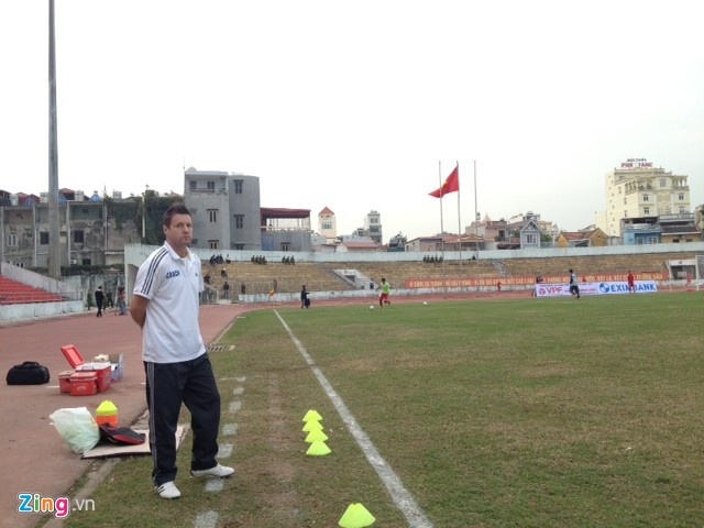 Và việc không tiếp tục hợp tác giữa đội bóng đất Cảng đã được quyết định từ trước khi trận chung kết Cúp quốc gia diễn ra.