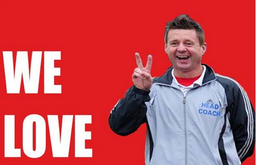 Gianh Cup quoc gia, cuu cau thu Leeds Utd chia tay Hai Phong hinh anh