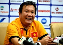 Cuu HLV truong tuyen Viet Nam tai xuat o V.League hinh anh