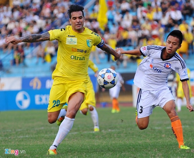 Sở thích xăm mình của Quốc Long đã lan sang nhiều đồng đội của anh như tiền đạo Gonzalo.