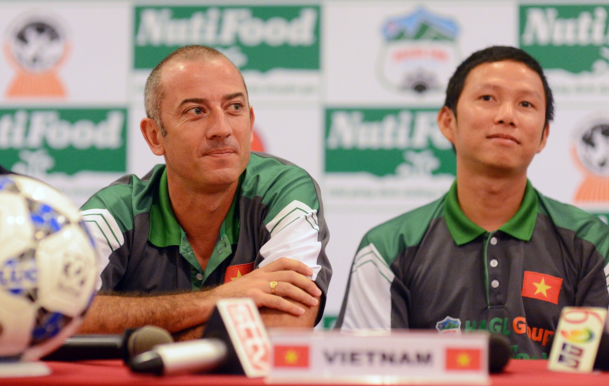 U19 Viet Nam bi vi giong nhu hien tuong showbiz hinh anh