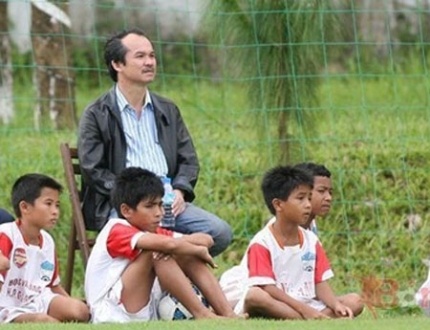 Bầu Đức luôn kiên định với những định hướng của ông kể từ thời điểm thành lập Học viện HAGL Arsenal JMG 7 năm trước.