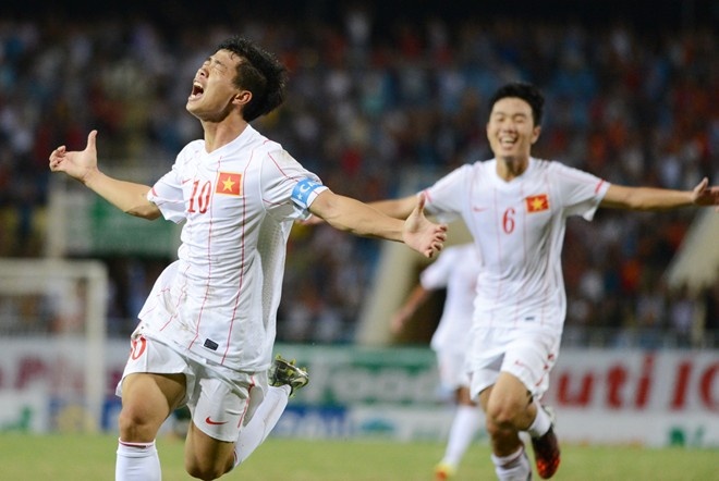 Cong Phuong khien HLV U19 Australia phuc sat dat hinh anh