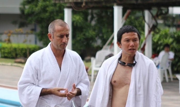 Nhà cầm quân người Pháp cho biết ông sẽ sử dụng đội hình dự bị ở trận đấu cuối cùng của vòng bảng, trong trường hợp U19 Nhật Bản vượt qua U19 Australia.