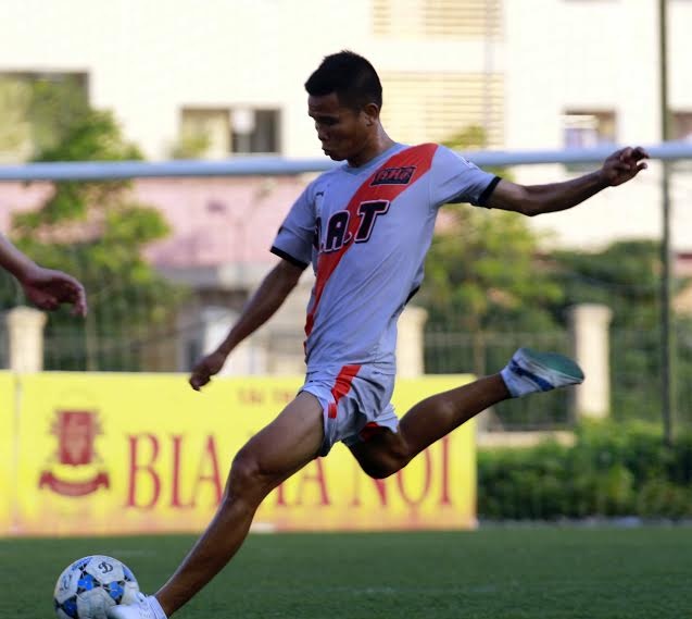 Quyết tâm thi đấu của Văn Thắng không khác gì một trận V.League.