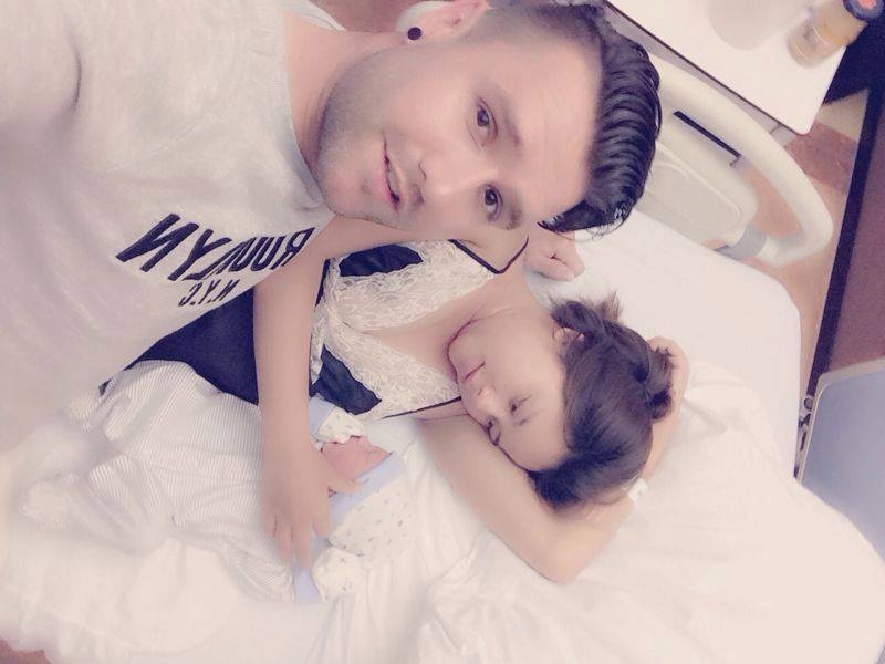 Trước đó, cặp đôi