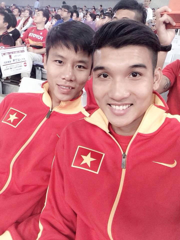 Ngọc Hải và Duy Khánh là 2 trong số 8 cầu thủ Olympic triệu tập bổ sung đã có mặt tại Nhật Bản để tham gia chuyến tập huấn cùng đội tuyển Việt Nam.