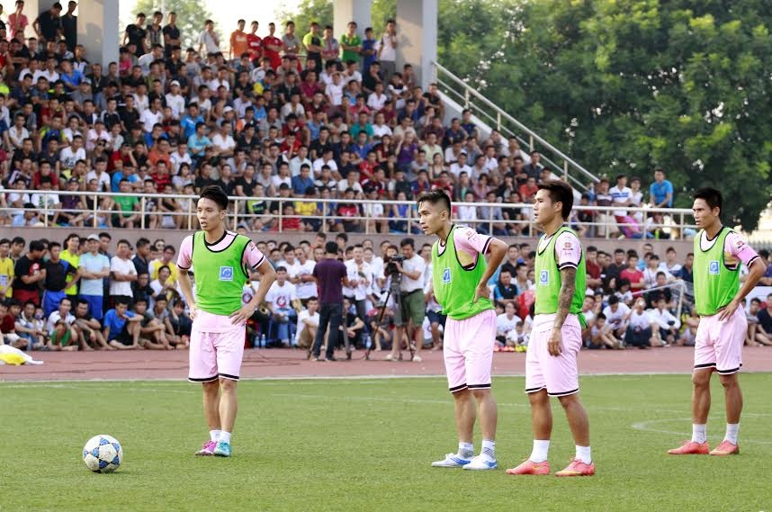 Với sự góp mặt của các cầu thủ đang chinh chiến tại V.League như Ngọc Duy, Quốc Long, Ngọc Đức