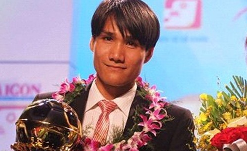 Duong kim Qua bong vang Viet Nam bi loai khoi tuyen quoc gia hinh anh