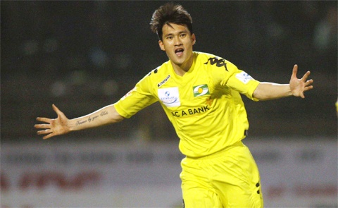 HLV Le Thuy Hai: ‘Ep dung Cong Vinh, toi nghi ngay’ hinh anh