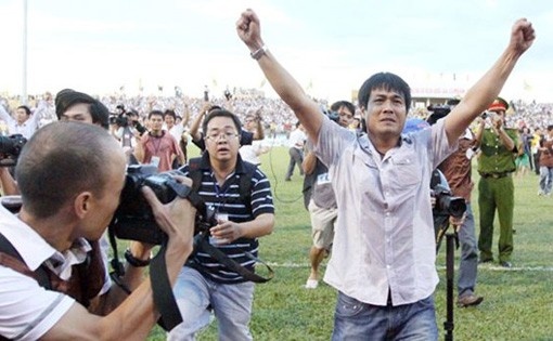 Hình ảnh này sẽ chỉ còn là quá khứ. Ảnh: bongdaplus