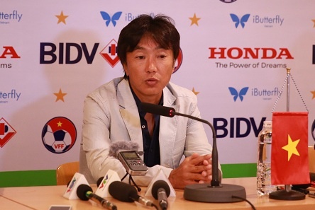 HLV Miura: ‘Tran te nhat cua DTVN tu khi toi lam viec' hinh anh