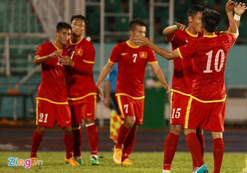 Nếu muốn tiến xa tại AFF Cup 2014, đội tuyển Việt Nam cần thể hiện phong độ giống như trong hiệp 2 đá với Malaysia. Ảnh: Tùng Lê