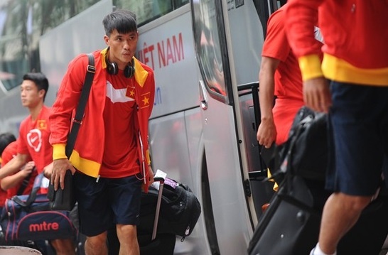 DTVN chuyen ve khach san 5 sao, san sang chinh phuc AFF Cup hinh anh