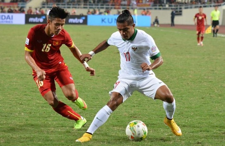 Lối chơi của đội tuyển Việt Nam vẫn bộc lộ nhiều bất ổn, nhất là khâu phòng ngự. Ảnh: