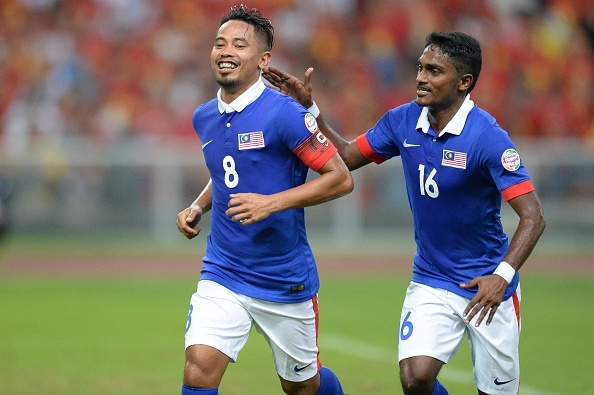 Trong tai Van Hien: ‘Cau thu Malaysia phai nhan the do' hinh anh