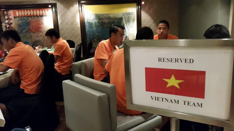 Phòng ăn của đội tuyển Việt Nam biệt lập với bên ngoài