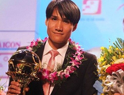 Đương kim Quả bóng vàng Quốc Anh là người rất kín tiếng cả trong lẫn ngoài sân cỏ. Ảnh: Nguyễn Đăng