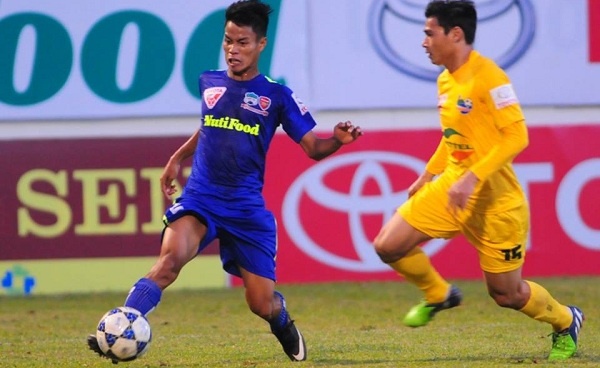 Cau thu Thanh Hoa phu nhan da xau HAGL hinh anh