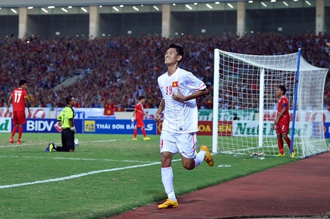 Ngoi sao U19 VN toa sang mang ve 3 diem dau tien cho Da Nang hinh anh