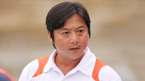 HLV Le Huynh Duc roi tri trong vong xoay that bai hinh anh