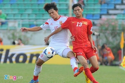 Tiền vệ Phan Văn Long và U19 Đà Nẵng không thể vượt qua vòng loại U19 QG. Ảnh: Tùng lê