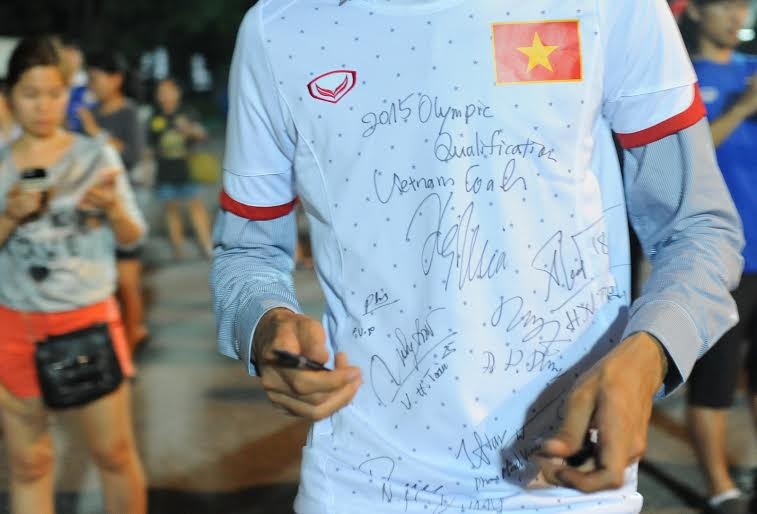 Chiếc áo đấu Yoshihiro Okui mang theo