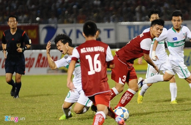 Công Phượng từng đối đầu với Mạnh Hùng ở giải U21 quốc tế năm 2014. Ảnh: Tùng Lê