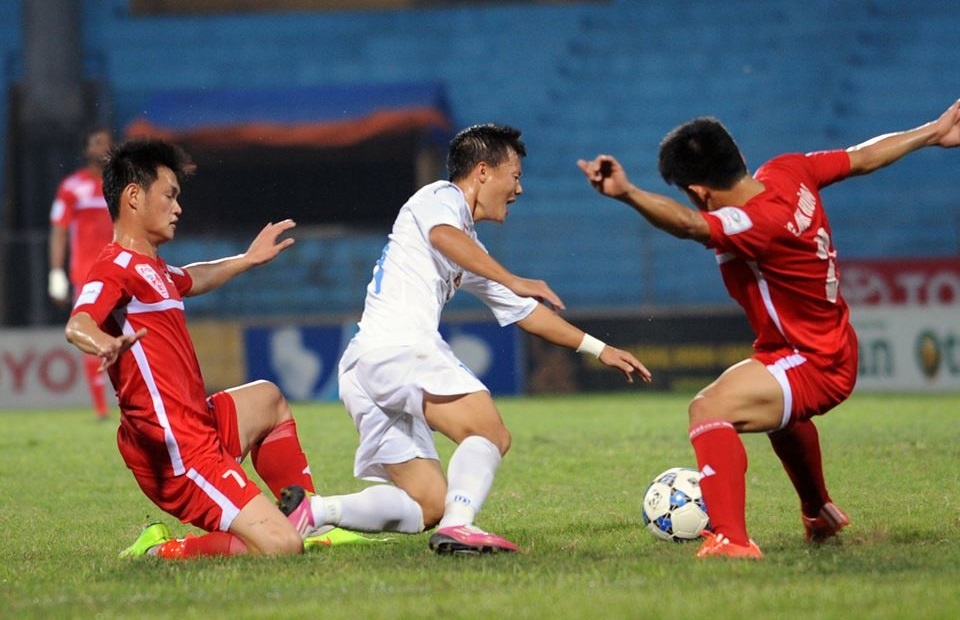 A quan V.League lam vao cuoc khung hoang nghiem trong hinh anh