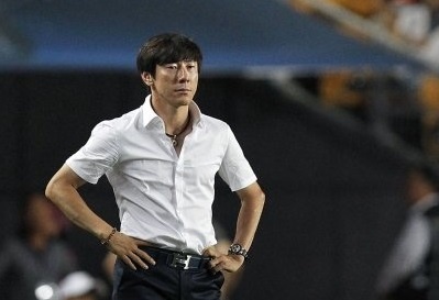 ‘Mourinho chau A’ toi Viet Nam so tai cung HLV Miura hinh anh