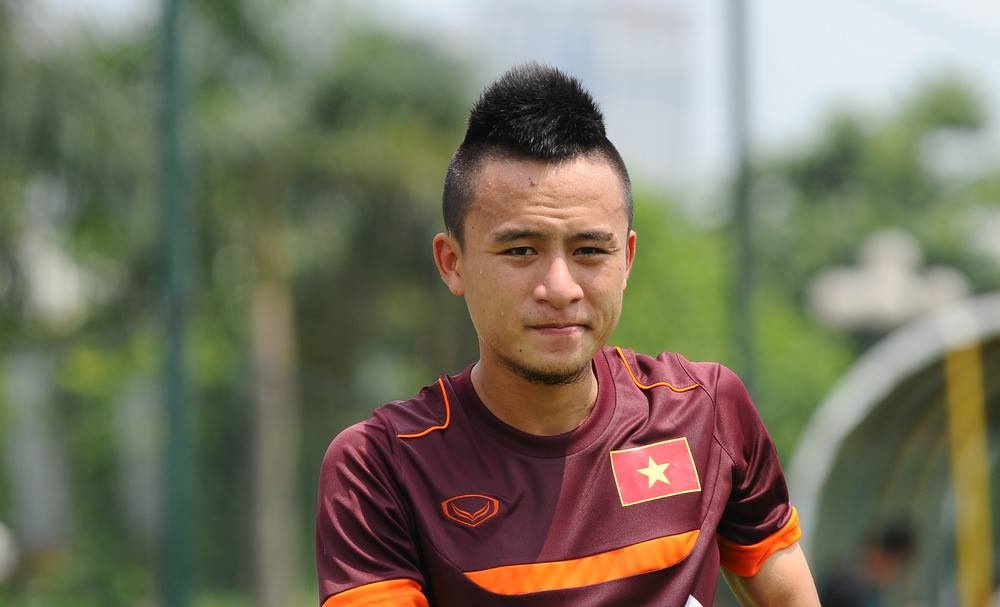 Huy Toàn là cầu thủ được HLV Miura đánh giá cao nhờ lối chơi máu lửa. Ảnh: Tùng Lê