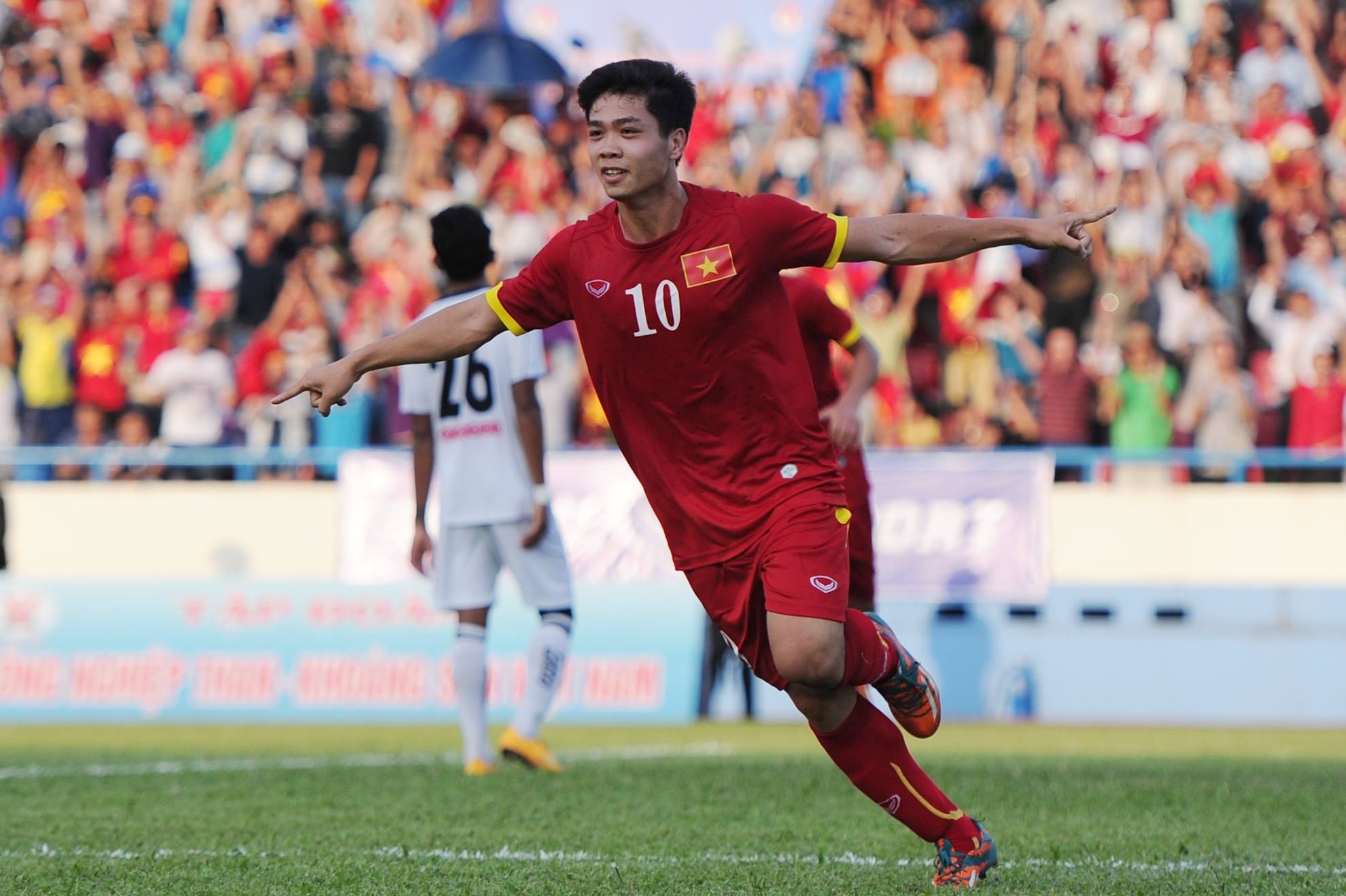 'Cong Phuong choi qua ca nhan sau ban mo ty so' hinh anh