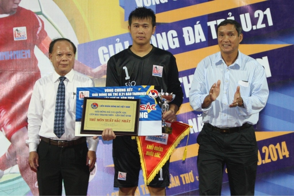 Thu mon xuat sac VCK U21 QG soc vi bi loai khoi U23 hinh anh