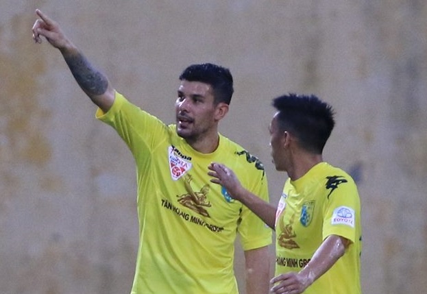 A quan V.League an tuong nhat giai hinh anh