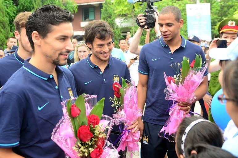 Viet Nam gay an tuong tot dep nhat voi Man City hinh anh