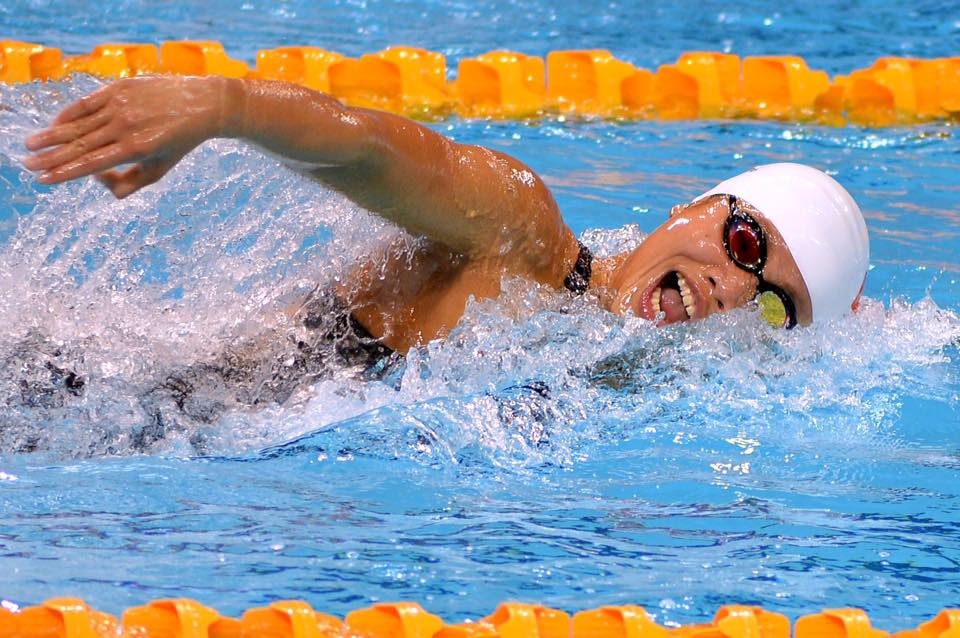 200 m hỗn hợp và 400 m hỗn hợp