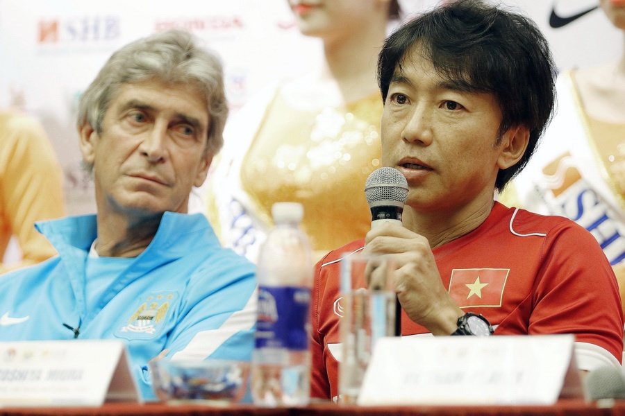 Triet ly cua HLV Miura: Thuc dung hay vo tac dung hinh anh