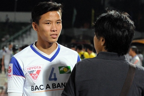 Que Ngoc Hai vao Da Nang tham Anh Khoa hinh anh