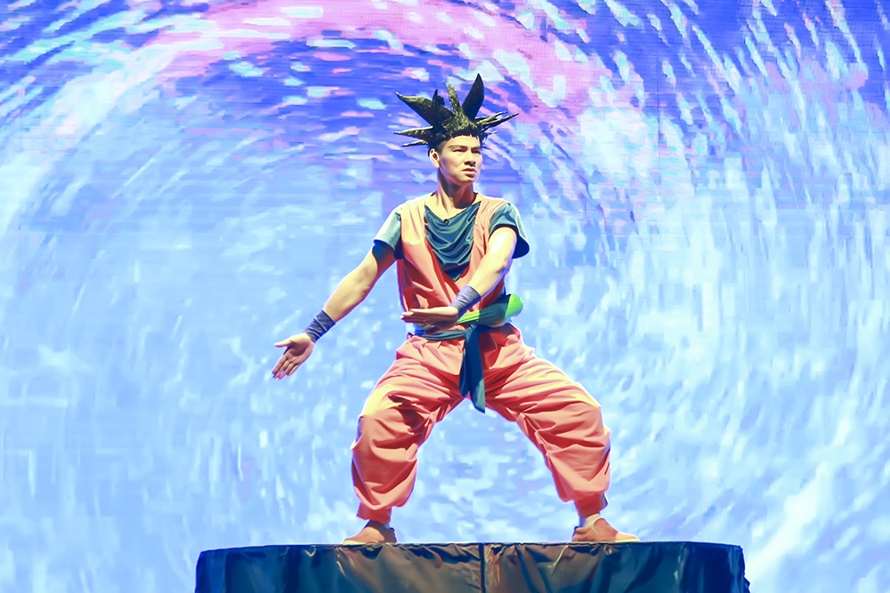 Tu Long hoa dai ma vuong anh 6