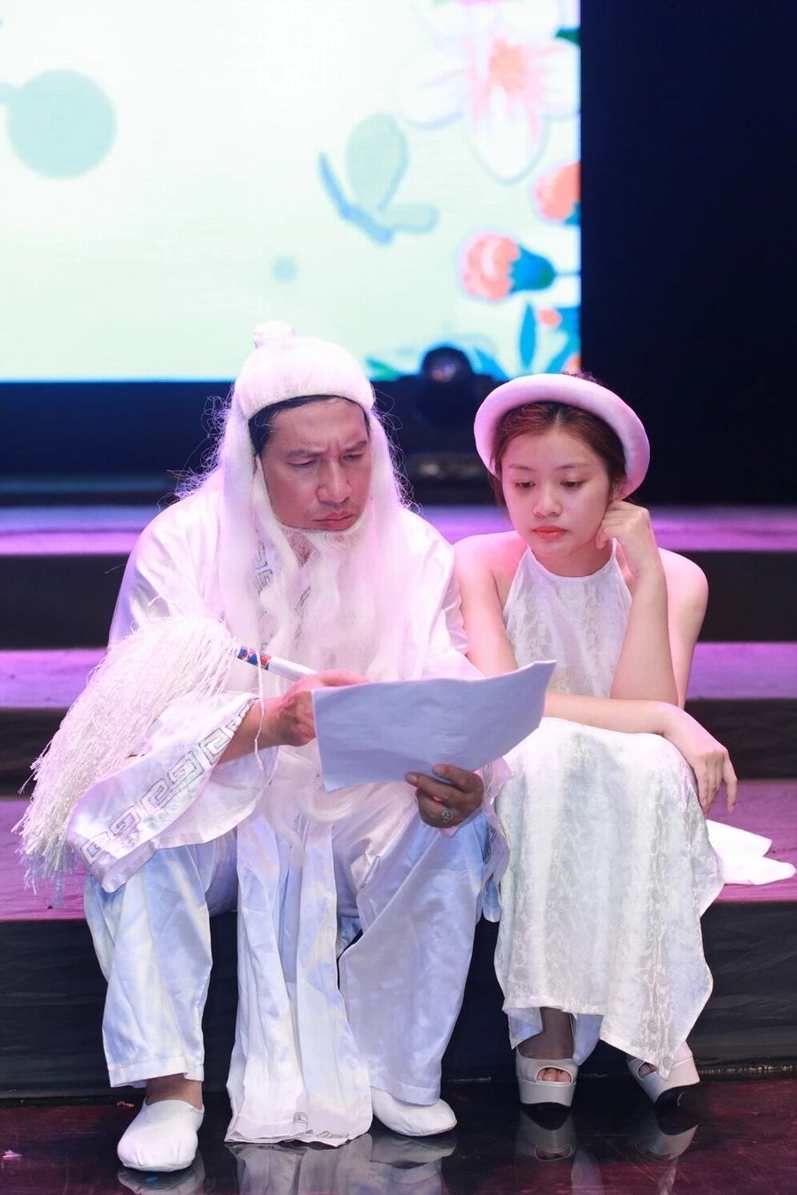 Quang Thang hoa than thanh ong But anh 2