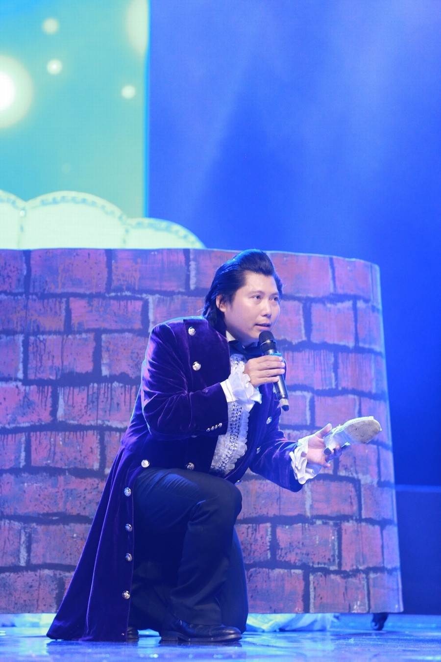 Quang Thang hoa than thanh ong But anh 5