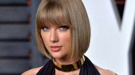 Taylor Swift yeu nhu mot co gai lai xe 'dien cuong' hinh anh