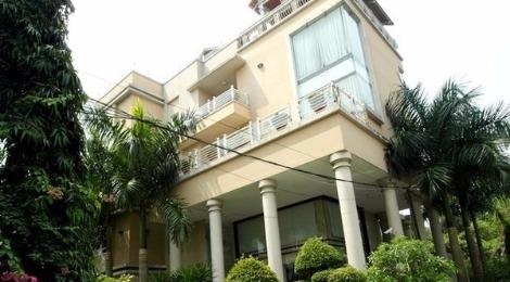 Cuoc song giau co cua Phuoc Sang truoc khi vo no hinh anh