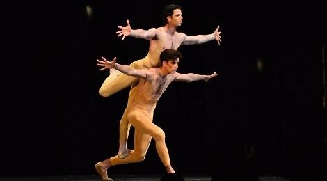 Paris Ballet va nhung got chan thien than gay am anh hinh anh