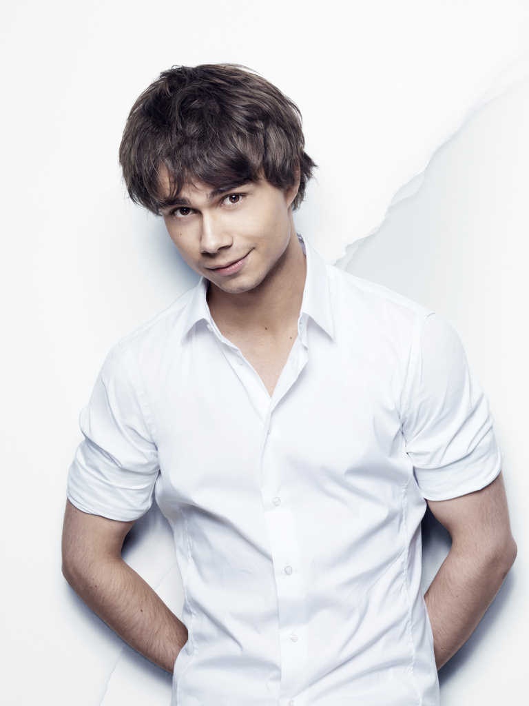 Alexander Rybak bo quen cay dan anh 2